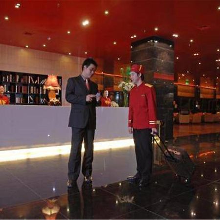 Gloria Plaza Hotel Kangqiao Shanghai Interior photo