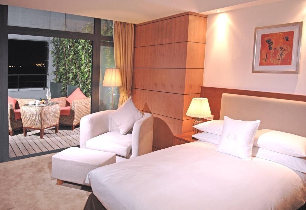 Gloria Plaza Hotel Kangqiao Shanghai Room photo