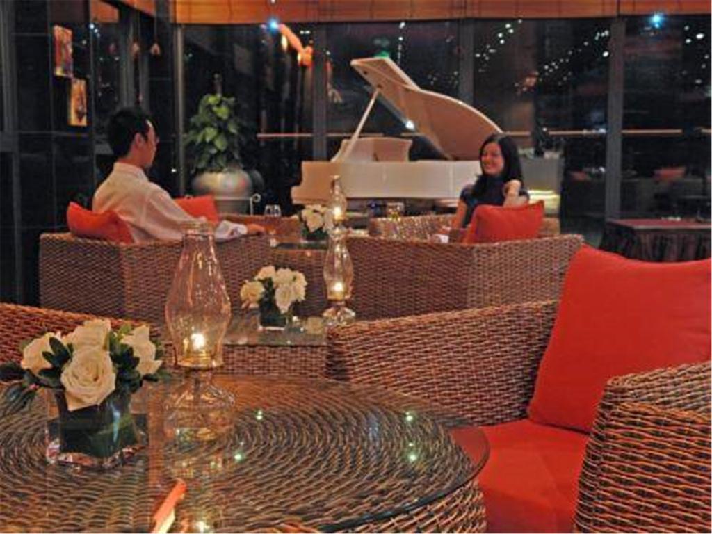 Gloria Plaza Hotel Kangqiao Shanghai Restaurant photo